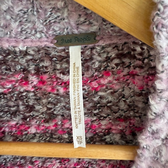 Like New Free People Gather Me Close Cardi - Picture 2 of 3